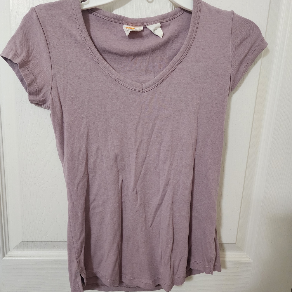 Lavender V-Neck Women's Top Size XS